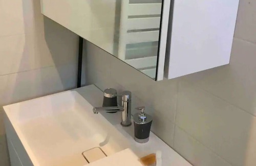 Centre Ville Apartment | Peaceful City Center Apartment with Netflix & Fiber Internet