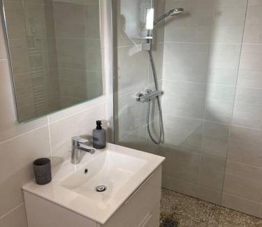 Guecelard Apartment | Pet-Friendly Appartement in Centre de Guécélard - Rated 8.7