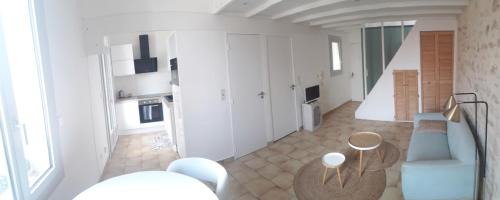 Gares Apartment | Central City Apartment with Terrace - Family Friendly Stay