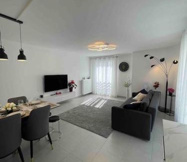 Chessy Apartment | Family Getaway Near Disneyland Paris & Val d'Europe