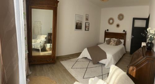 Sisteron Apartment | Inviting Appartement with Child-Friendly Amenities, Rated 9.8