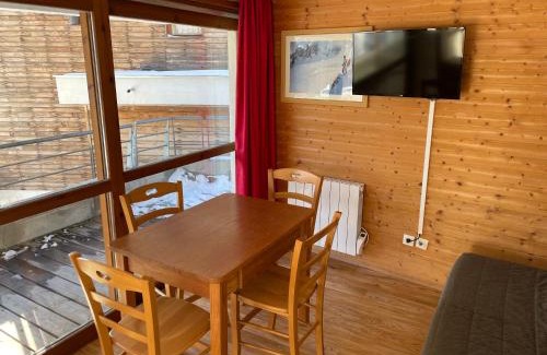 Chamrousse Apartment | Family-Friendly Appartement Chamrousse for 4 in Bachat Village
