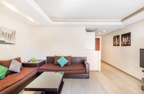 Gueliz Apartment | Pet-Friendly Retreat in the Heart of the City