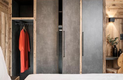Ried im Zillertal Apartment | Family-Friendly Retreat at Appartement Christoph - Rated 9.6/10