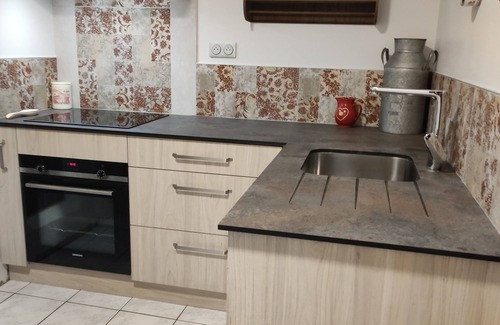 Mont-Dore Apartment | Comfortable 3-Star T2bis Apartment Near Mont Dore Thermal Spas