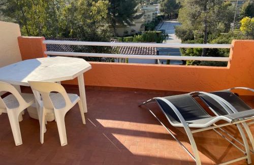 La Faviere Apartment | Oceanfront Appartement Bord de Mer La Faviere - 8.6 Rated