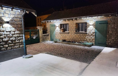 Chemery-sur-Bar Apartment | Cozy Independent Appartement Cocooning - Child Friendly Stay