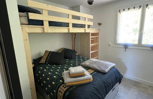 Eaux-Bonnes Apartment | Cozy 2-Bedroom Apartment - Guest Rated 9.9/10