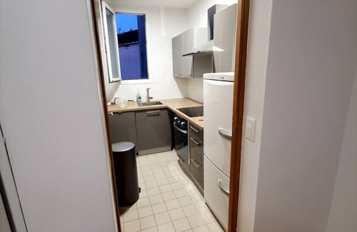 Noisy-le-Sec Apartment | Convenient Apartment Near RER E with Spa and Hot Tub