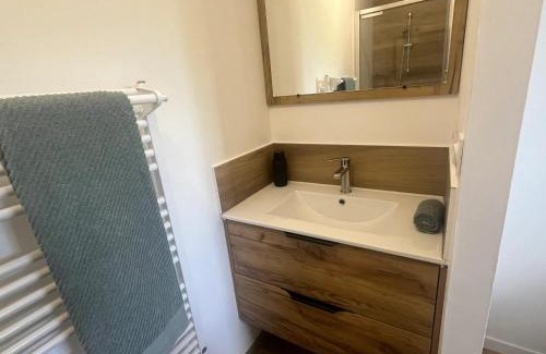Bruz Apartment | Appartement confortable à Bruz de 22 m² avec parking