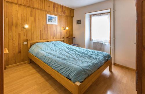 Arvieux Apartment | Cozy 2-Bedroom Apartment with Terrace & Wifi near Ski Slopes