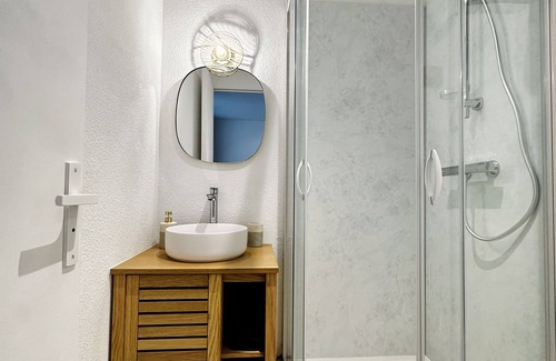 Vaux-sur-Mer Apartment | Cozy Apartment Just 5 Minutes from the Beach!