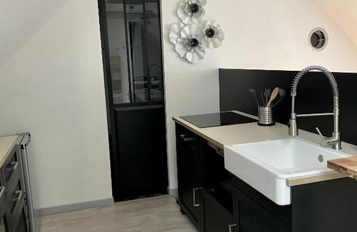 Languidic Apartment | Cozy Countryside Apartment with Great Guest Ratings