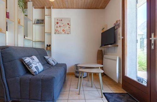 Peyragudes Apartment | Cozy Appartement in Loudenvielle near Cable Car & Lake