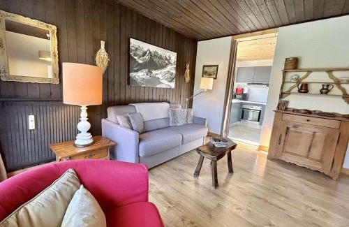 Megeve Apartment | Appartement cosy 2 pièces avec balcon, proche centre et télécabine, piscine et tennis en été - FR-1-597-20