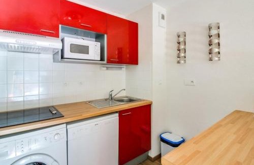 Sers Apartment | Inviting Apartment with Mountain View, Close to Shops & Spas