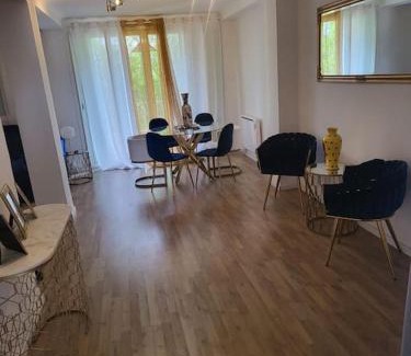 Bon-Secours Apartment | Cozy and Quiet Apartment - Perfect for Families and Pets