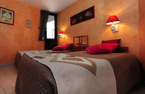 Les Menuires Apartment | Pet-Friendly Appartement Les Menuires for 5 Guests