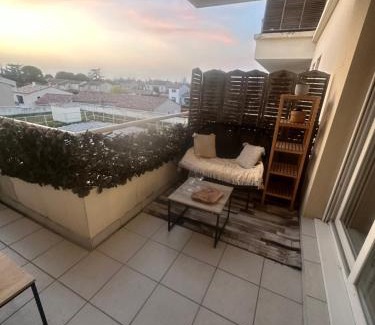 Monteux Apartment | Cozy Apartment in Residence with Top Guest Rating