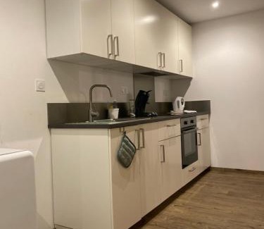 Sartilly-Baie-Bocage Apartment | Comfortable Appartement COSY: Pet & Child Friendly Stay
