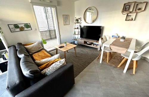 Port Marianne Apartment | Cozy Port Marianne Apartment with Garage & Family-Friendly Amenities