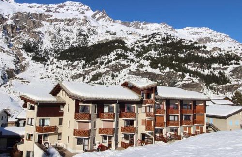 Lanslevillard Apartment | Cozy France Apartments: Family & Pet-Friendly Stays