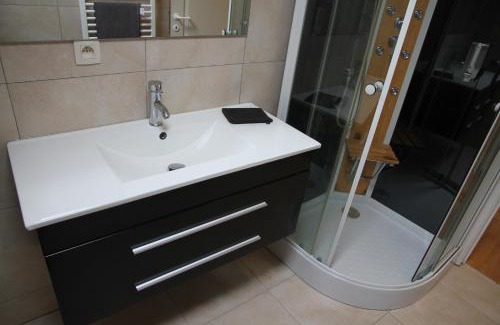 Courcelles Apartment | Family-Friendly Appartement Courcelles with Great Reviews