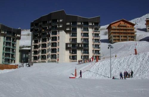 Reberty Apartment | Delightful 2P Apartment in Menuires - Mountain View Balcony