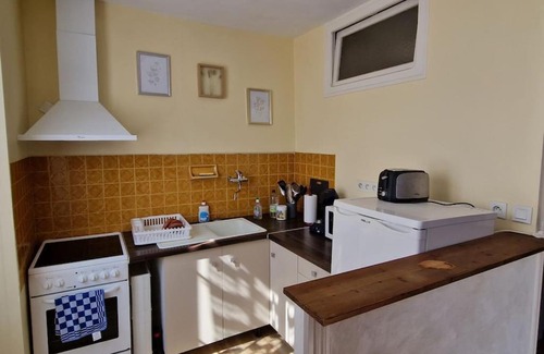 Oloron-Sainte-Marie Apartment | Cozy City Apartment for Four - Ideal for Families