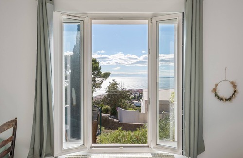 Sete Apartment | Appartement D'hôtes Avec vue mer sur Mont Saint Clair