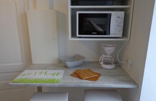 Gueret Apartment | Cozy Appartement d'Hôtes with Pool & Great Guest Reviews