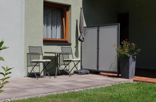 Sankt Johann Im Walde Apartment | Oceanfront Appartement Dallavia: Pet-Friendly Retreat