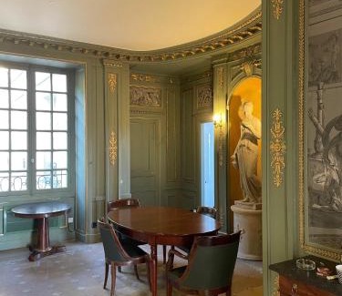 Limay Apartment | Appartement dans château