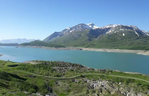 Villarodin-Bourget Apartment | Charming Savoyard Apartment at the Foot of Ski Slopes
