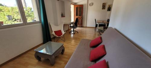 Trans-en-Provence Apartment | Cozy Villa Apartment in the Heart of Provence - 9.3 Rated