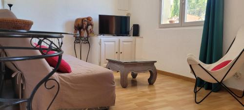 Trans-en-Provence Apartment | Cozy Villa Apartment in the Heart of Provence - 9.3 Rated