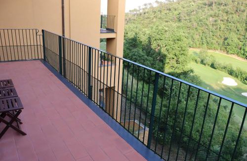 Cogoleto Apartment | Golf Course Apartment, 5 Min to Beach, Free Parking