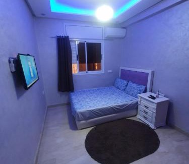 Cite Adrar Apartment | Kid-Friendly Appartement Darna with Hot Tub Near Décathlon
