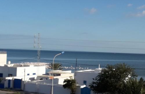 Sakiet Eddaier Apartment | Comfortable Appartement Dauphin in Family-Friendly Area