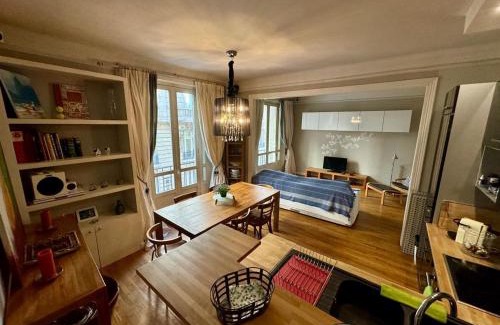 Notre-Dame-des-Champs Apartment | Cozy 2-Bedroom Apartment in the Heart of Paris