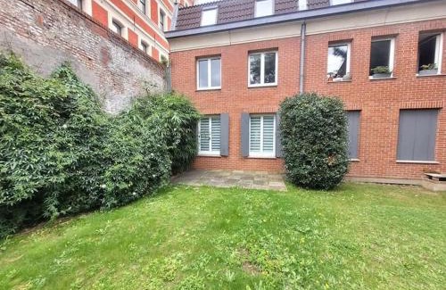 Old Lille Apartment | Elegant 90m² Apartment in Historic Vieux-Lille