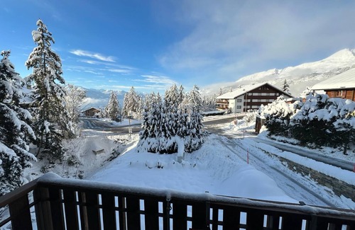 Icogne Apartment | Top-Rated Attic Apartment with Breakfast and Family-Friendly Amenities
