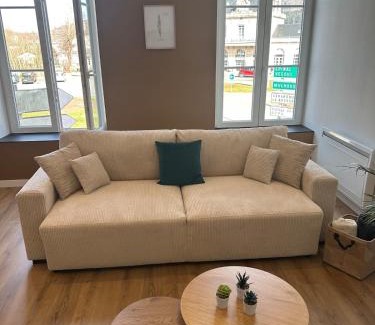 Remiremont Apartment | Top-Rated Appartement de la Gare for Your Next Stay