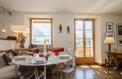 Chamonix-Mont-Blanc Apartment | Elegant 4-Star Apartment with Mont Blanc Views in Chamonix