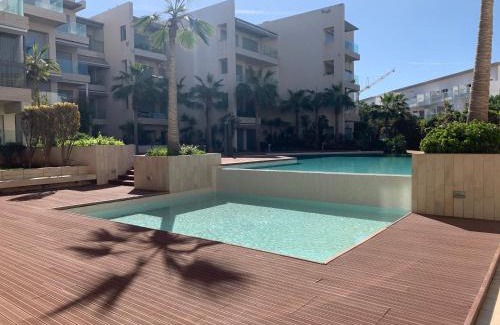 Pont Blondin Apartment | Elegant Oceanfront Apartment with Pool in Mohammedia