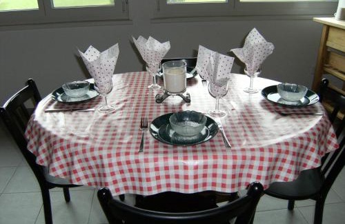 La Cote-aux-Fees House | Family-Friendly Retreat at BnB Niederer - Rated 9.3/10
