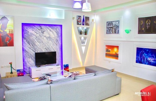 Littoral Department Apartment | Beautiful Two-Bedroom Apartment - Pet & Child Friendly
