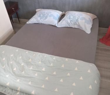 Houilles Apartment | Family-Friendly Getaway at Appartement du Marne