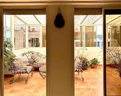 Quartier Administratif Apartment | Cozy Appartement du Parc: Pet-Friendly & Family-Oriented Stay