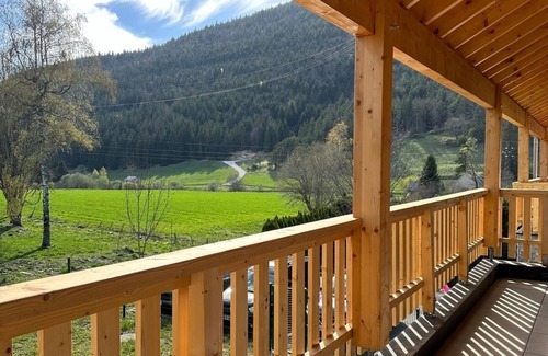 Villard-de-Lans Apartment | Spacious Duplex Apartment for 12 near Hiking Trails